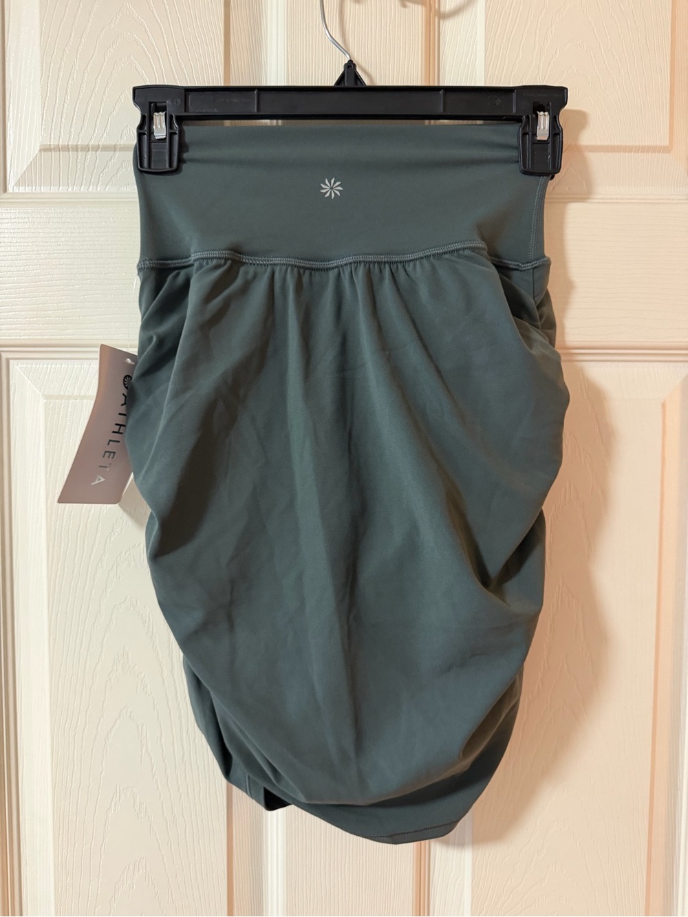 Athleta Transcend Skort - Picture 5 of 9